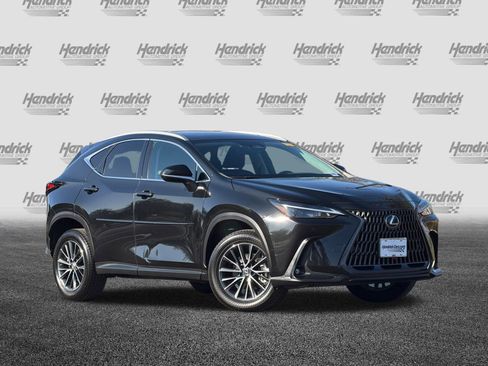 Used 2023 Lexus NX 250 FWD w/ Premium Package image 2