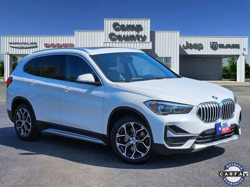 Used 2021 BMW X1 xDrive28i image 1