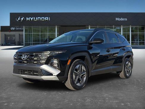 Certified 2025 Hyundai Tucson SEL image 1