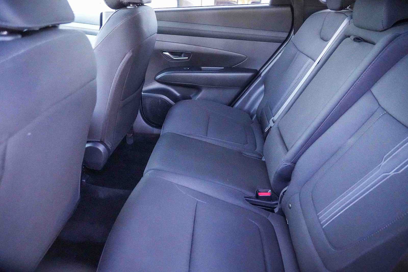 Certified 2025 Hyundai Tucson SEL FWD image 18
