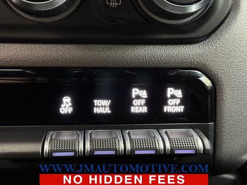 Used 2020 RAM 1500 Laramie w/ Sport Appearance Package AWD/4WD image 37