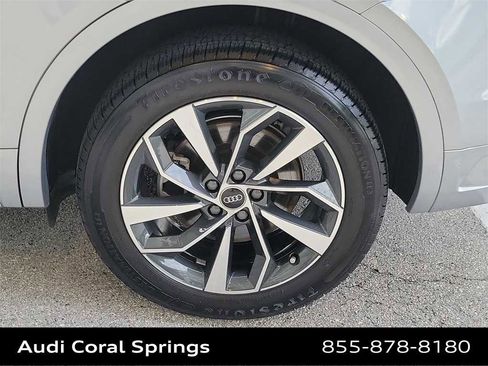Used 2022 Audi Q5 2.0T Premium w/ Convenience Package image 8
