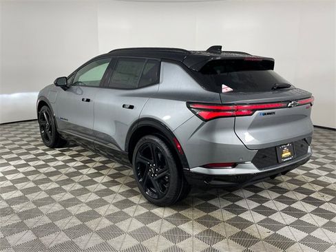 New 2026 Chevrolet Equinox EV RS image 21