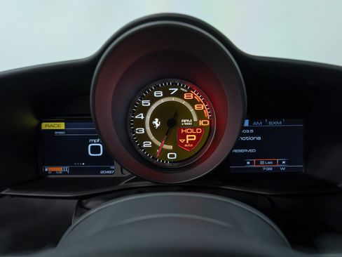 Used 2016 Ferrari 488 GTB RWD image 50