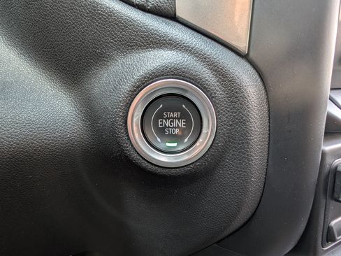 Used 2021 Chevrolet Silverado 2500 LTZ w/ LTZ Premium Package image 35