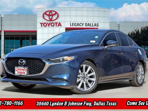 Used 2025 MAZDA MAZDA3 s FWD image 1