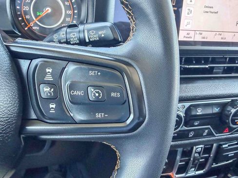 Used 2024 Jeep Wrangler Unlimited Sport AWD/4WD image 24