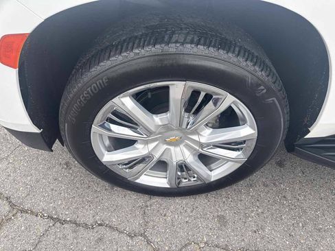 Used 2022 Chevrolet Tahoe High Country AWD/4WD image 10