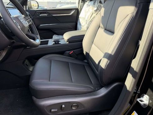 New 2026 GMC Acadia Elevation w/ Elevation Premium Package image 8