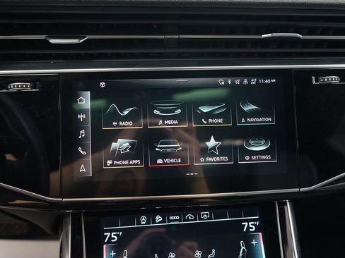 Used 2023 Audi Q8 Premium Plus AWD/4WD image 41