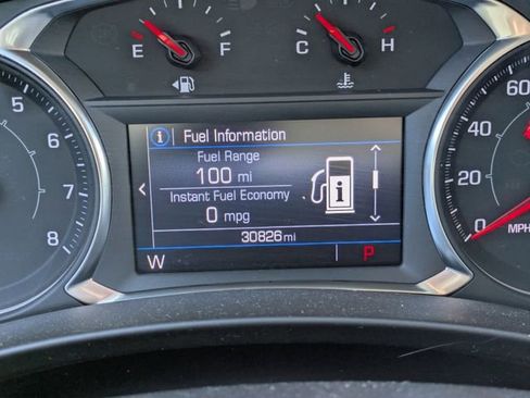 Used 2024 GMC Terrain SLE image 24