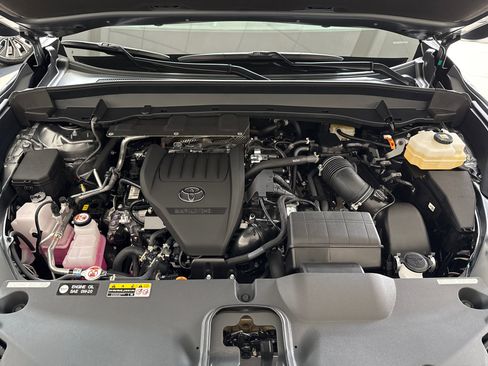 New 2026 Toyota Grand Highlander AWD Hybrid image 6