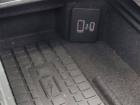 Used 2023 Lincoln Corsair AWD w/ Equipment Group 101A image 26