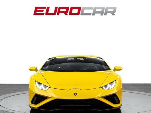 Used 2021 Lamborghini Huracan EVO RWD image 8