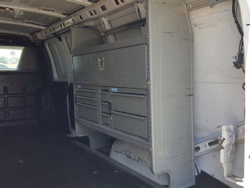 Used 2019 Chevrolet Express 2500 2500 Cargo Extended w/ Driver Convenience Package image 12