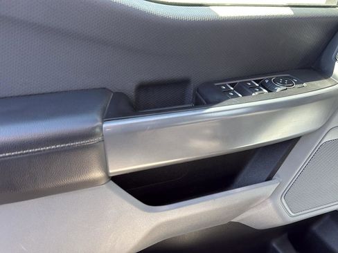 Used 2022 Ford F150 XLT image 12