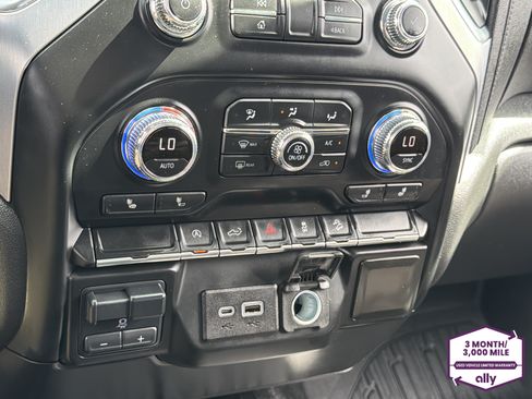 Used 2021 GMC Sierra 1500 Elevation AWD/4WD image 24