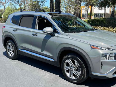 Used 2022 Hyundai Santa Fe SEL w/ Convenience + Premium Package FWD image 44