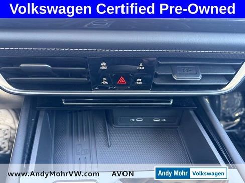 Used 2025 Volkswagen Atlas SEL Premium R-Line AWD/4WD image 31
