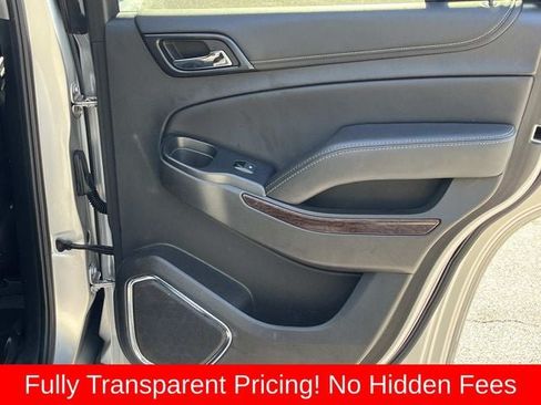 Used 2019 GMC Yukon SLT w/ Open Road Package AWD/4WD image 23