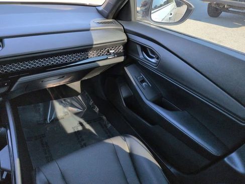 Used 2023 Honda Accord Sport image 19