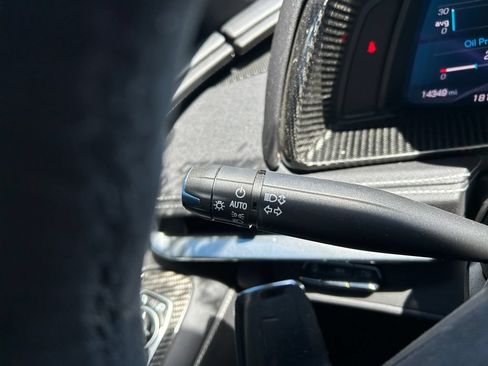 Used 2020 Chevrolet Corvette Stingray Preferred Cpe w/ 2LT Preferred Equipment Group RWD image 13