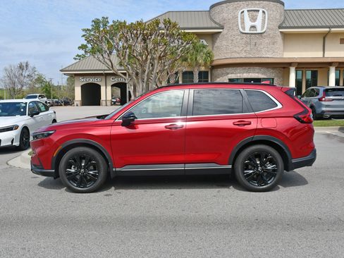 Used 2024 Honda CR-V Sport Touring image 2