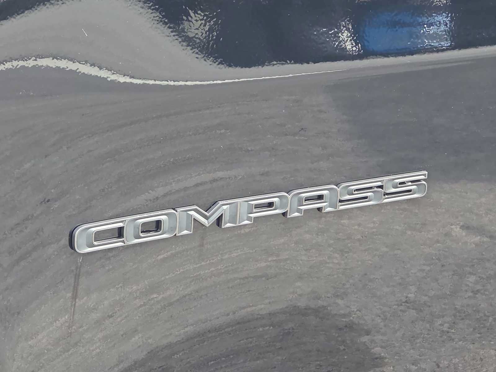 New 2026 Jeep Compass Latitude AWD/4WD image 11