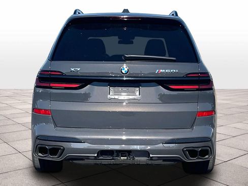 Used 2026 BMW X7 M60i AWD/4WD image 8