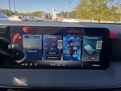 New 2026 Nissan Kicks SR w/ SR Premium Package image 24