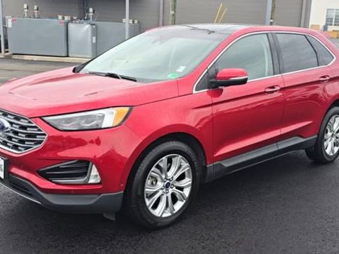 Certified 2020 Ford Edge Titanium w/ Equipment Group 301A AWD/4WD image 5
