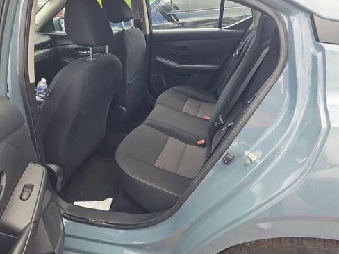 Used 2024 Nissan Sentra SV FWD image 6