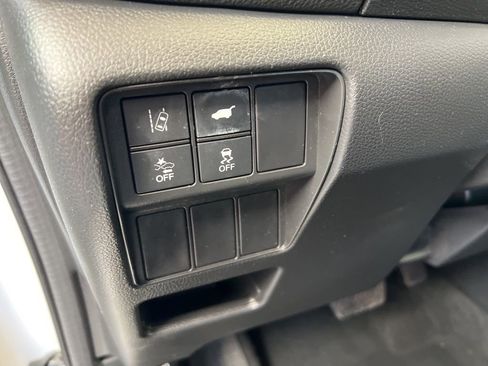 Used 2018 Honda CR-V Touring image 39