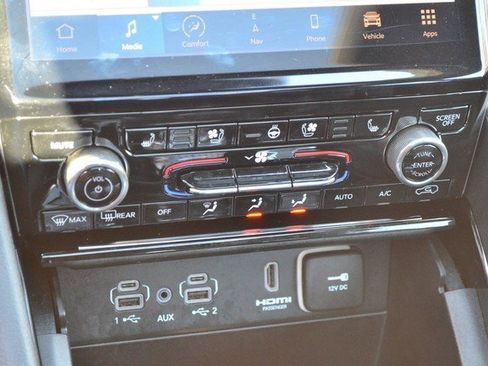 Used 2023 Jeep Grand Cherokee L Overland image 30