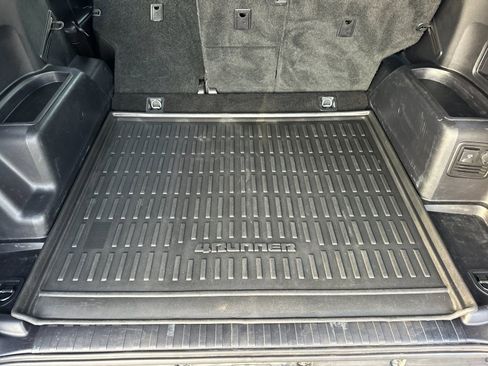 Used 2019 Toyota 4Runner TRD Off-Road image 14