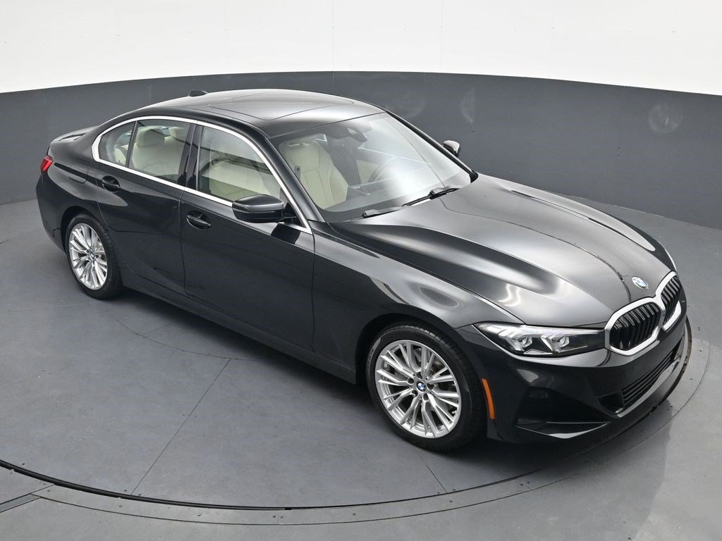 Used 2024 BMW 330i Sedan w/ Convenience Package RWD image 19