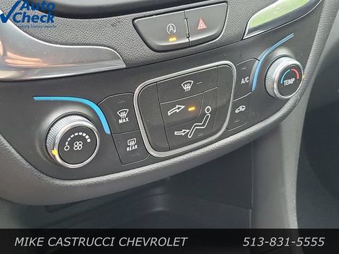 Used 2023 Chevrolet Equinox LT FWD image 18