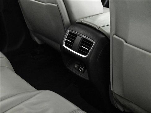 Used 2019 Acura RDX AWD w/ Technology Package image 18