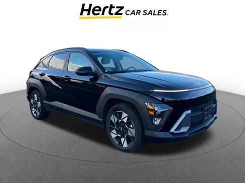 Used 2025 Hyundai Kona SEL image 1