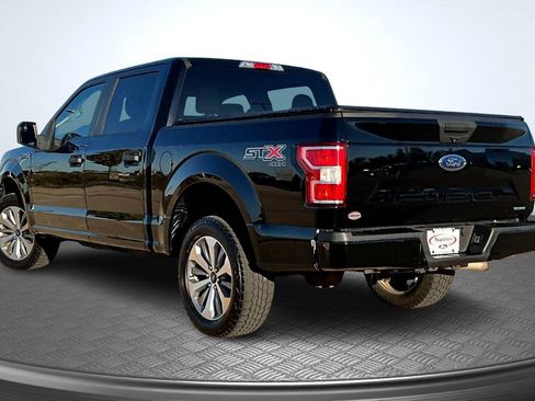Used 2018 Ford F150 XL w/ Equipment Group 101A Mid image 13
