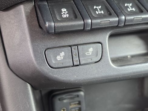 Used 2020 Chevrolet Colorado ZR2 AWD/4WD image 31
