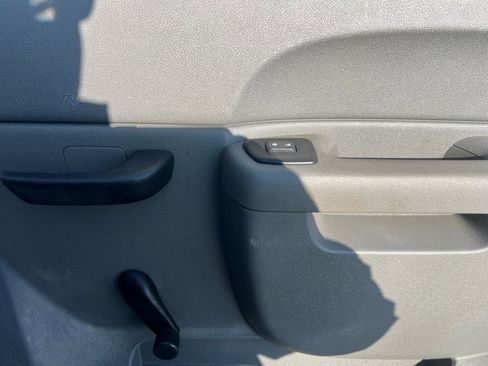 Used 2012 Chevrolet Silverado 3500 W/T image 10