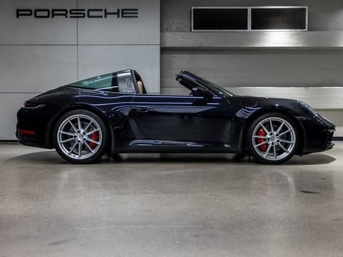 Used 2024 Porsche 911 Targa 4S image 9