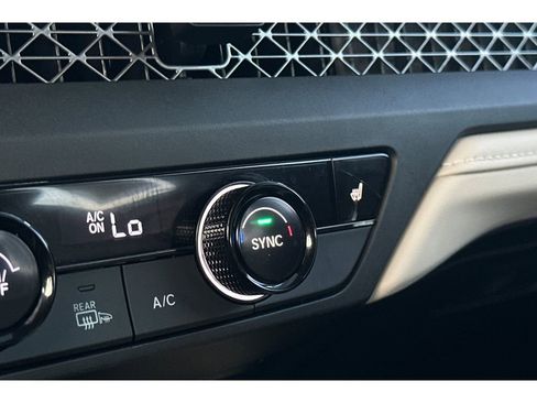 Certified 2024 Honda Accord EX image 29