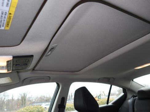 Certified 2024 Nissan Altima 2.5 SV w/ SV Premium Package image 15