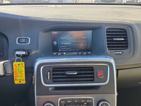 Used 2012 Volvo S60 T5 w/ Sport Appearance Pkg image 17