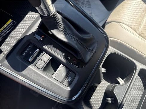 Used 2024 Honda CR-V EX-L image 17