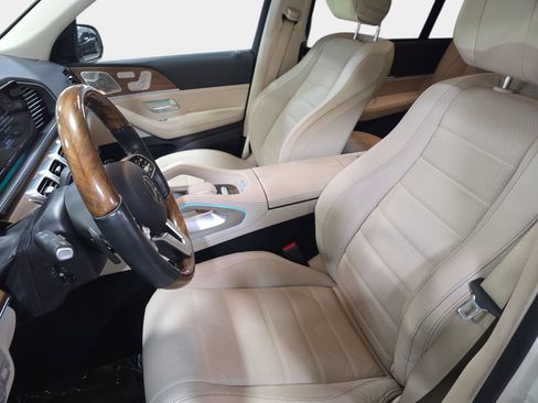 Certified 2023 Mercedes-Benz GLS 450 4MATIC image 15