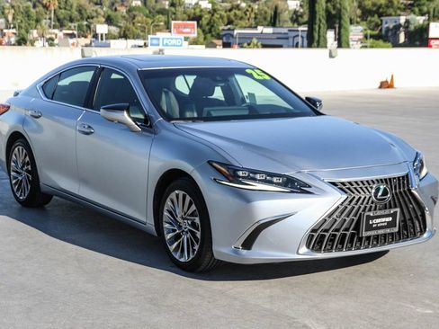 Certified 2025 Lexus ES 300h w/ Accessory Package (Z2) FWD image 3