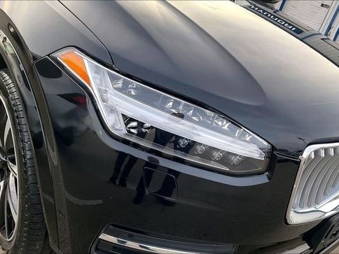 Used 2024 Volvo XC90 B6 Plus w/ Protection Package Premier image 28